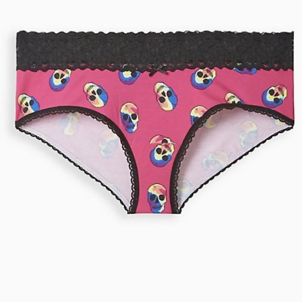 Torrid Cotton mid rise skull designs panty - Picture 1 of 3